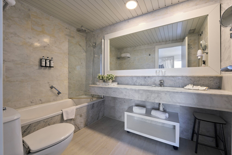 Bathroom 5, Catalonia Del Mar - Adults Only, Baleares