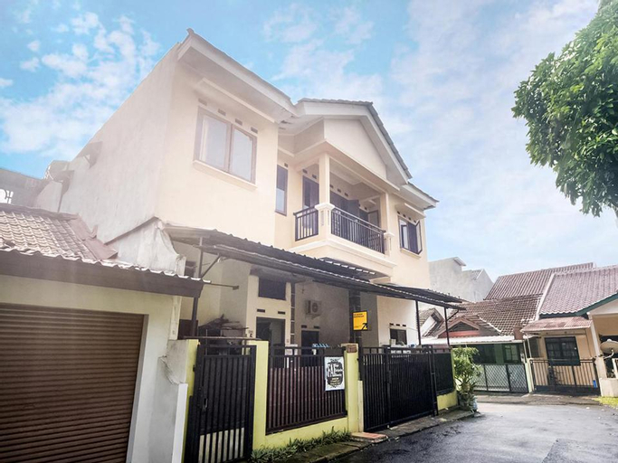 Exterior & Views 5, FAI Cozy Backpacker Syariah by SPAZIE, Bogor