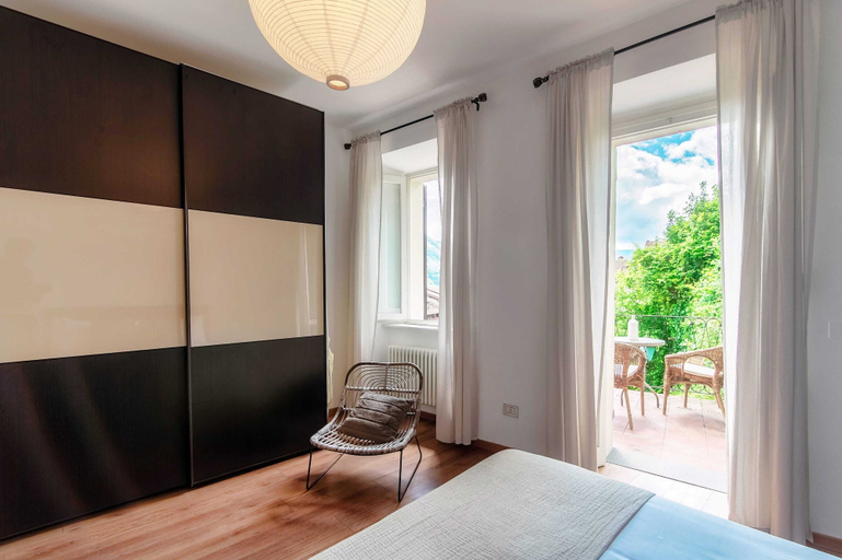 Room 5, Casa Fortuna, Como