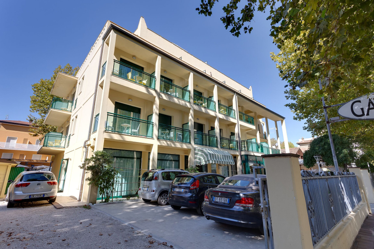 Exterior & Views 2, Gadames Hotel - Lunch on the Beach, Ravenna