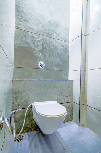 Bathroom, Fabexpress Regal, Indore