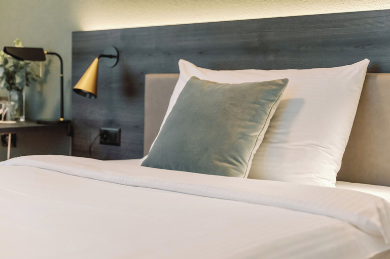 Bedroom 26