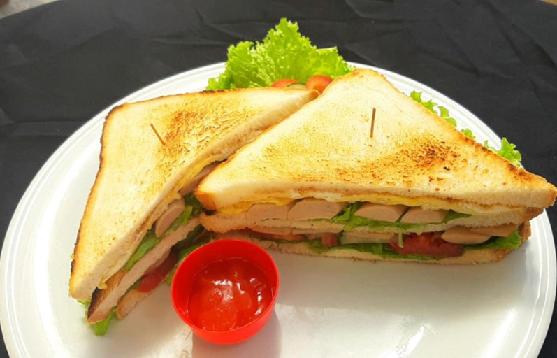 Food & Drinks 3, SR Caviar Guest House Canggu, Badung