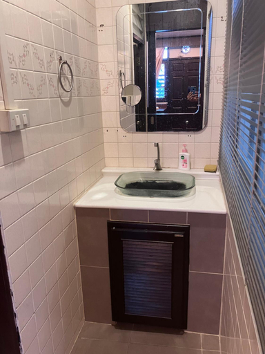 Bathroom, Flourish Apartments Sukhumvit 39, Wattana