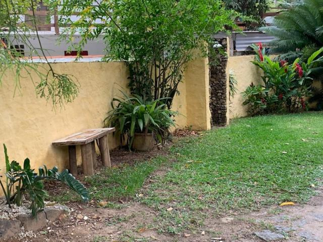 Others 2, Chales Bamba, Ilhabela