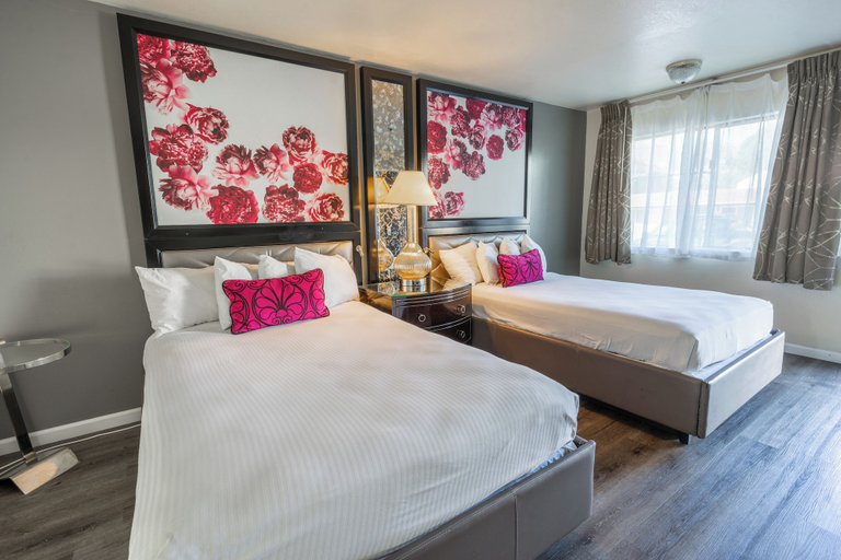 Bedroom 4, Sands Inn & Suites, San Luis Obispo