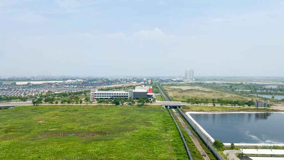 Exterior & Views, Comfort Studio Room Tokyo Riverside PIK 2 Apartment By Travelio, Tangerang