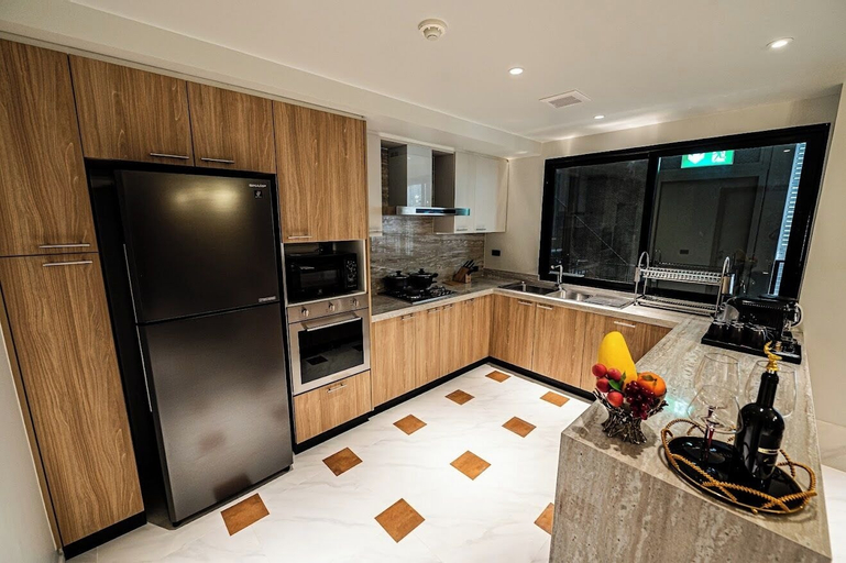 Dining Room 8