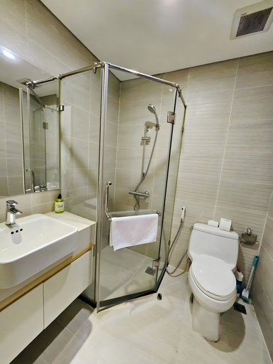 Bathroom 5, Vinhomes Skylake - Quylodge, Từ Liêm