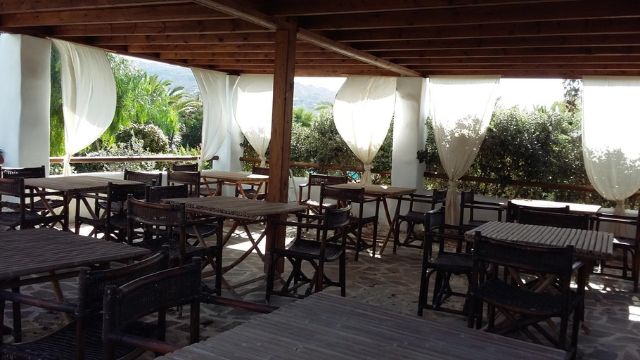 Food & Drinks 5, Valena Mare, South Aegean