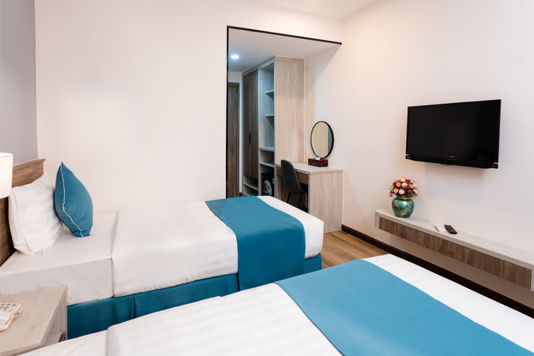 Bedroom 2, Capital Garden Hotel, Đống Đa