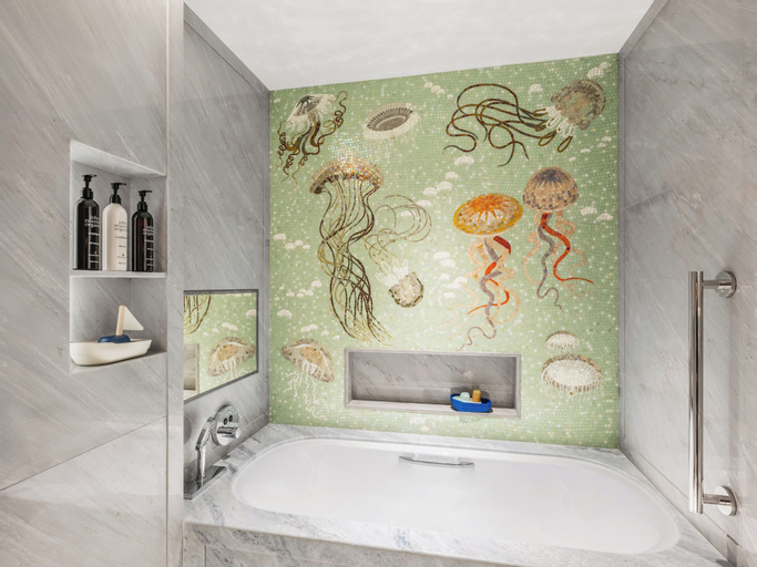 Bathroom 12