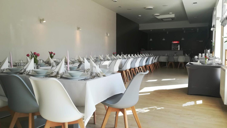 Food & Drinks 4, Inner City Hotel, Kutno