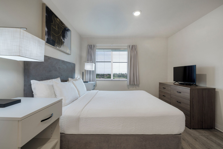 Bedroom 3, Soka Suites Dallas - Las Colinas, Irving