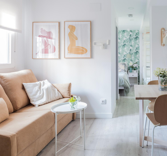 Others 5, Cozy & Modern Studio – Madrid, Madrid