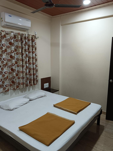 Others 4, Samraj Lodge, Solapur