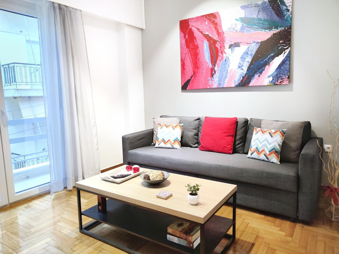 2, Zea Apartments, Attica