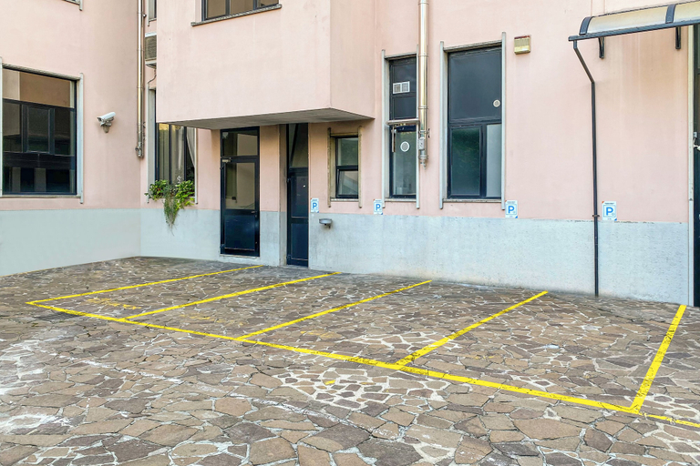 Exterior & Views 2, Casa da Suite Mirabello, Milano