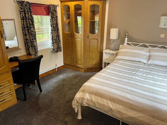 Bedroom 3, Celtic Lodges, Highland