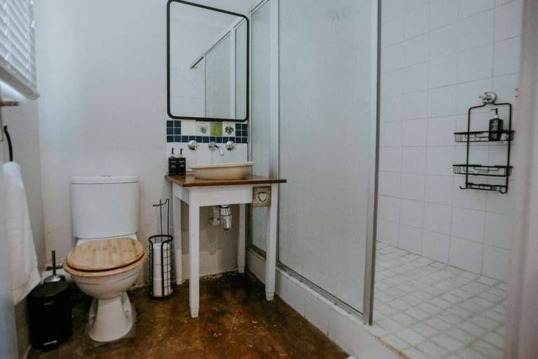 Bathroom 3, Lavender BnB, Buffalo City