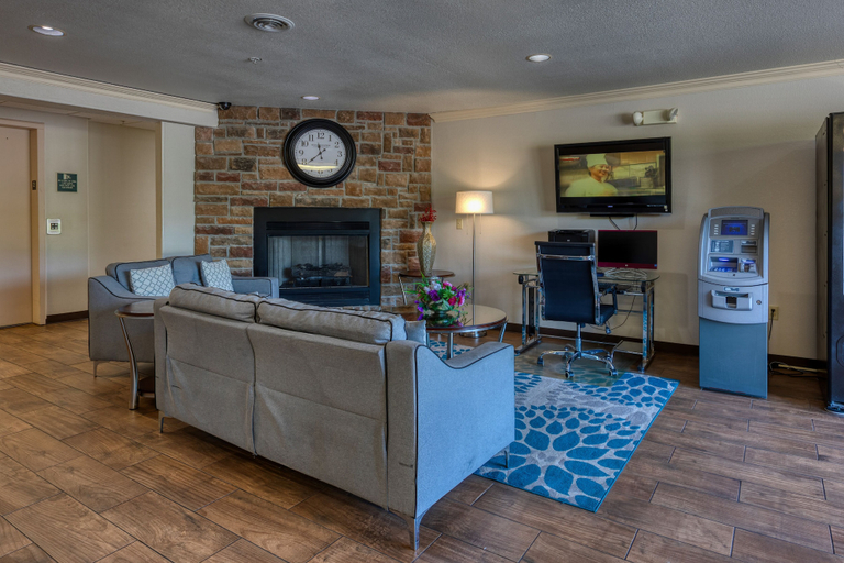 Others 4, All Towne Suites, Pulaski