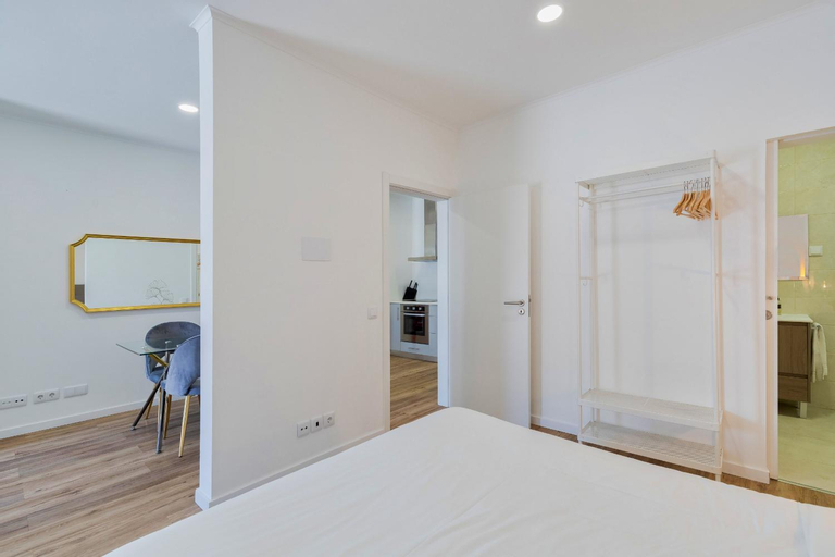 Bedroom 2, Garrett House, Setúbal