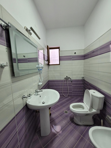 Bathroom 3, Gueshouse Redilka, Sarandës