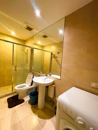 Bathroom 3, Cozy & Spacious 2BR Penthouse in Makati, Makati City