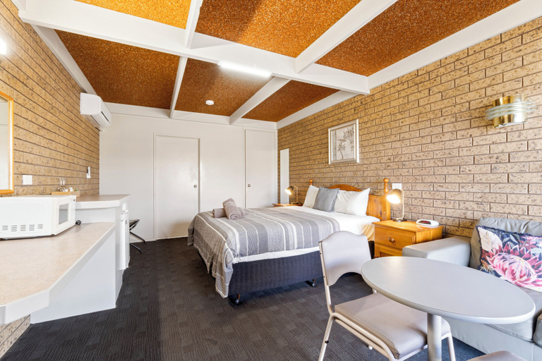 Bedroom 4, Baronga Motor Inn, Colac-Otway - Colac