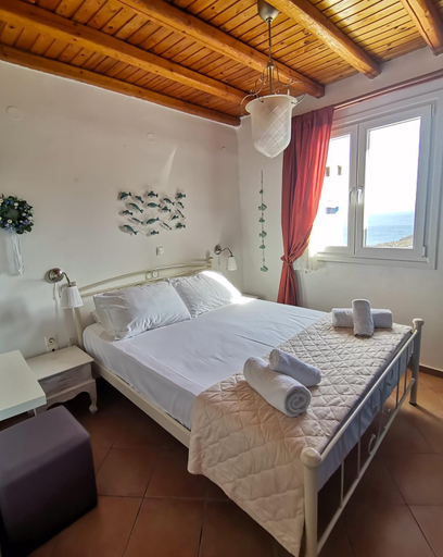 Others 3, Maroussa's Apartments, South Aegean