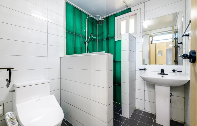 Bathroom 3, Jeju Turning point Pension, Seogwipo