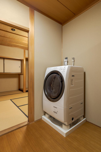 Bathroom 2, ANJIN Gosho Ebisugawa, Kyoto