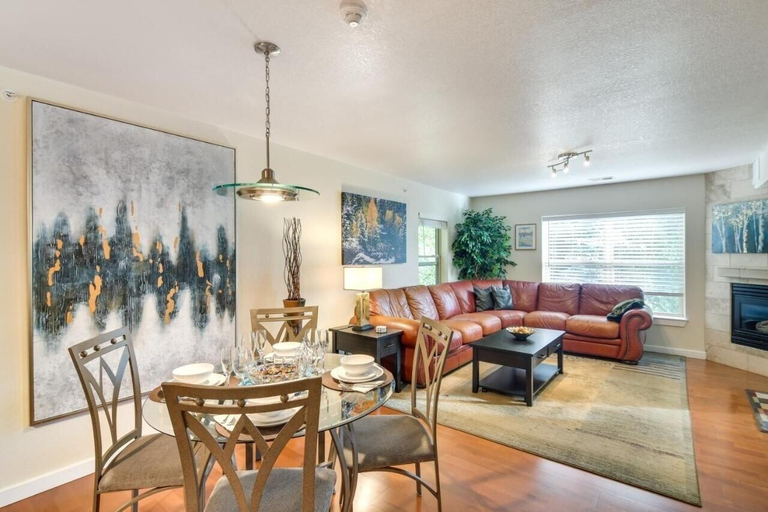 Living area 2, River Pines C207 2 Bedroom Condo by RedAwning, Eagle