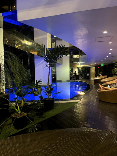 Cozy & Spacious 2BR Penthouse in Makati, Makati City