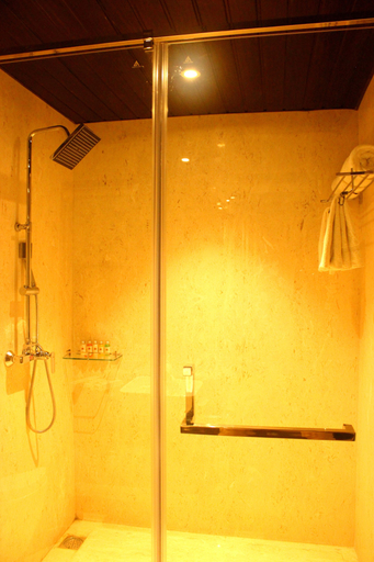 Bathroom 5, Vennington Court, Raipur