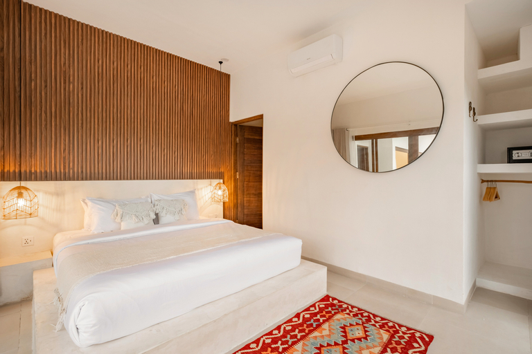Bedroom 3, Villa Milos: Boho-Chic 4-Bdr Villa Next to The Beach in Canggu, Badung