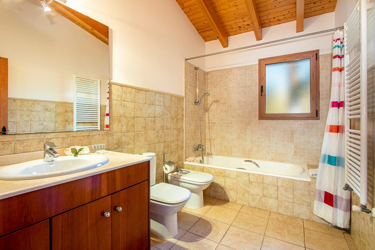Bathroom 3, Villa Can Bajoca By homevillas360, Baleares