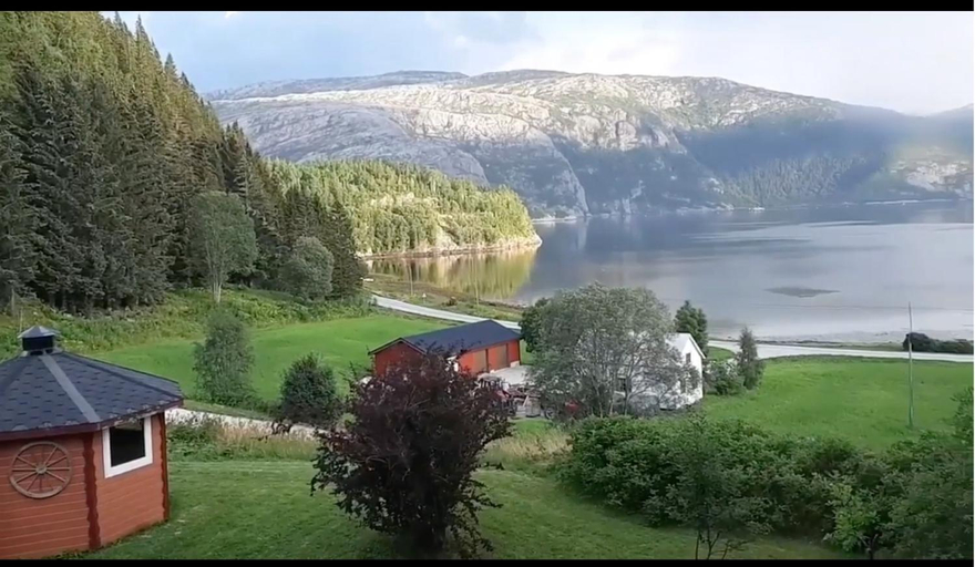 Others 4, Graceland Norway, Nærøy