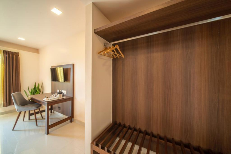 Others 5, Elys'ees Serviced Suites, Bangalore