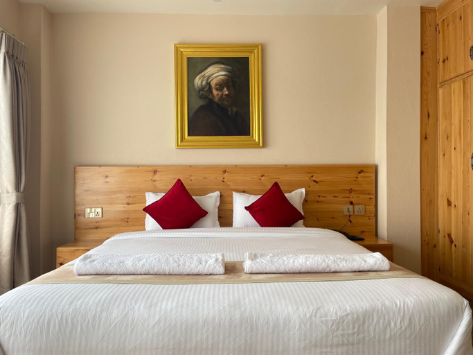 Bedroom 2, Hotel Pokharaeye, Gandaki