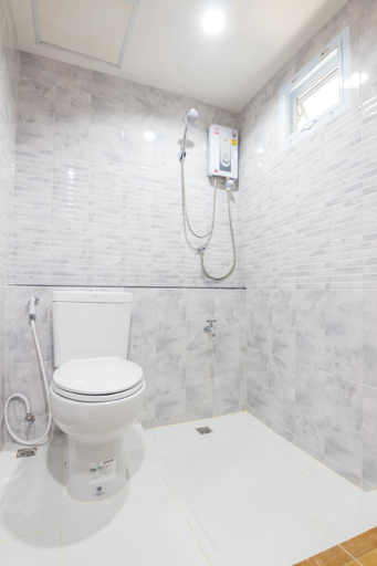 Bathroom 3, City 2 Lampang, Muang Lampang