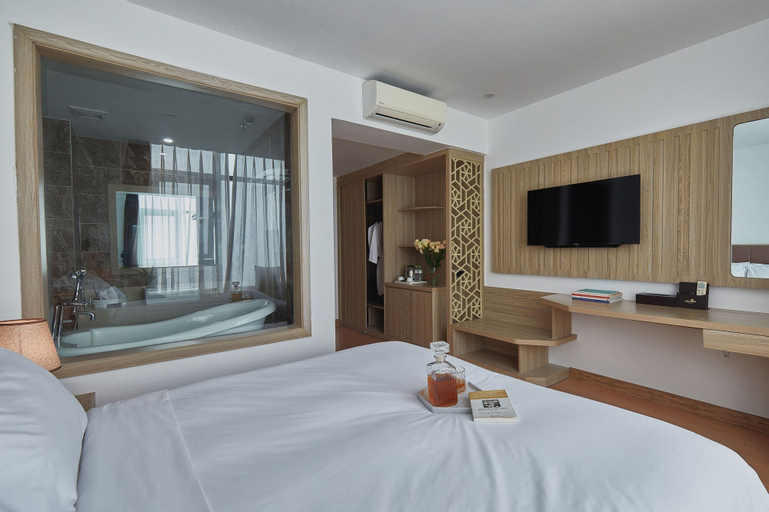 Bedroom 6