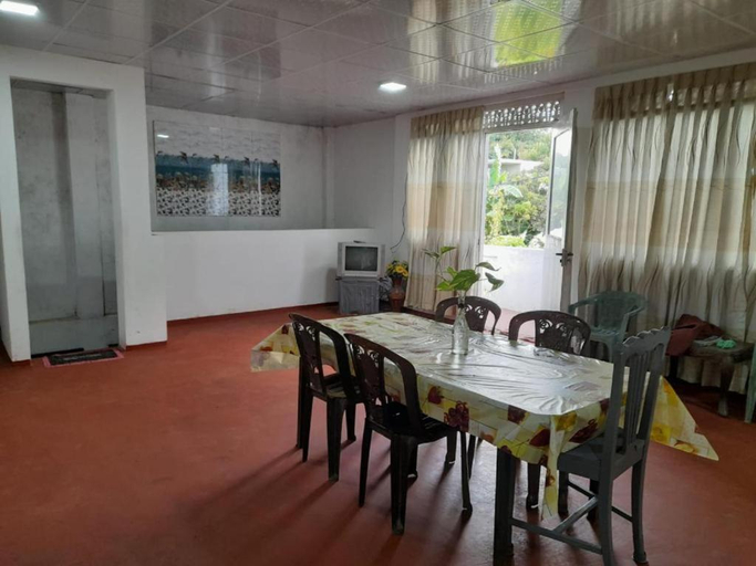Others 4, Green Villa, Trincomalee Town and Gravets