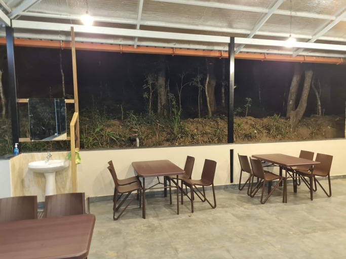 Food & Drinks 5, Captain's Camp, Uttara Kannada