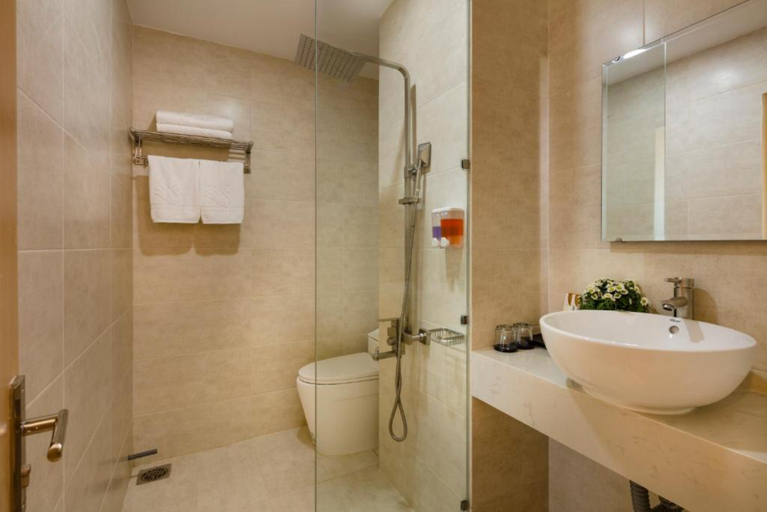 Bathroom 3, The Swan Hotel Nha Trang, Nha Trang