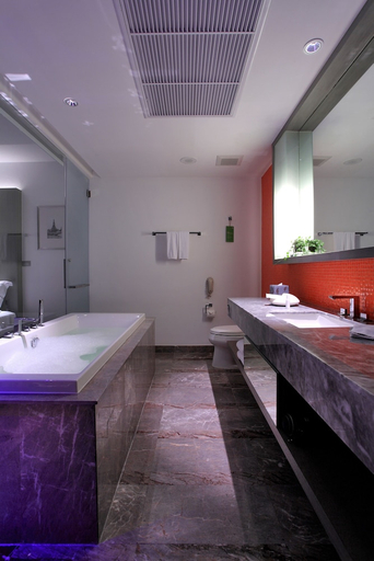 Bathroom 4, Lit Bangkok Hotel, Pathum Wan