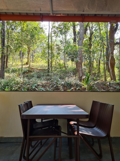 Food & Drinks 5, Captain's Camp, Uttara Kannada