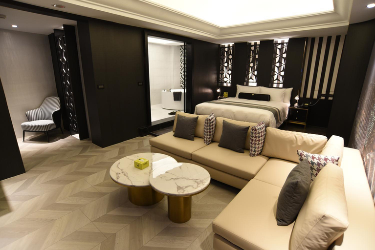 Others 4, H Motel , Hsinchu County