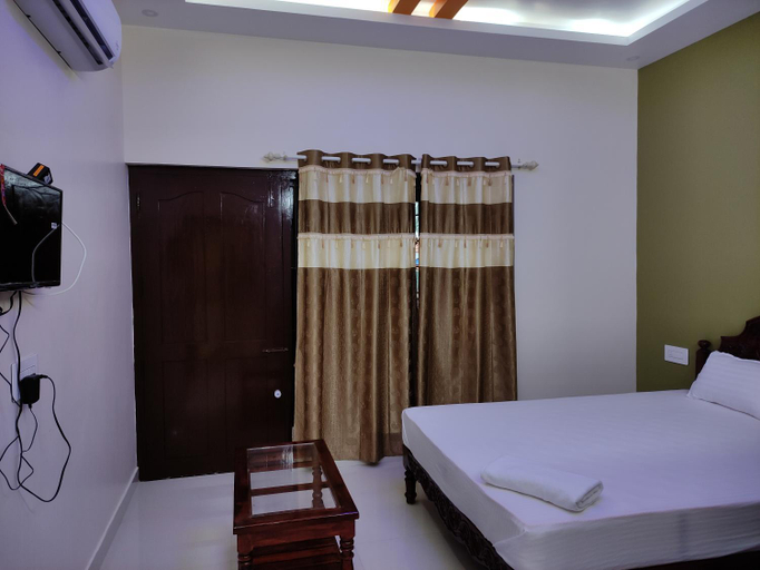 Bedroom 2, Kayaloram resort, Thiruvananthapuram