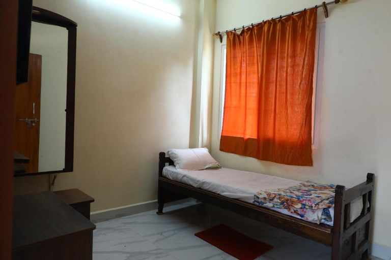 Bedroom 2, Babu Naidu Residency, Vellore